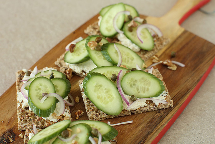 Heathy crispbread with low GI